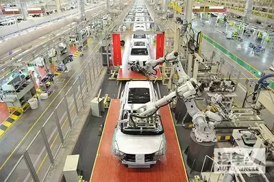 改革進程中的新突破——評鼓勵“代工”新政策對道路機動車輛生產的深遠影響