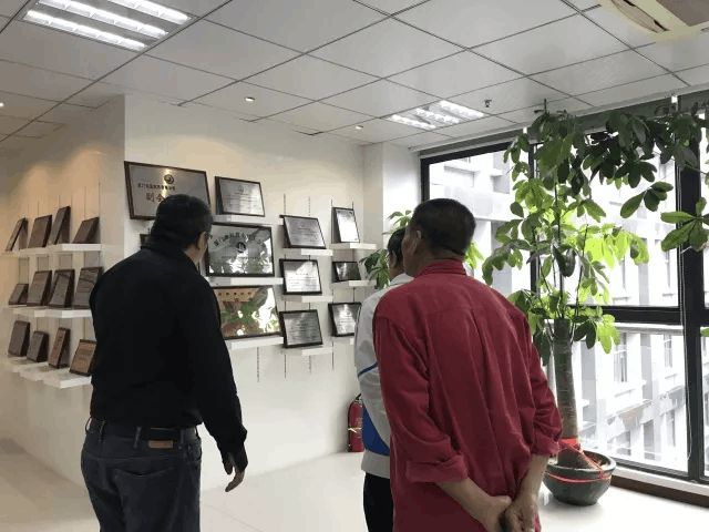熱烈歡迎廈門(mén)南洋學(xué)院領(lǐng)導(dǎo)蒞臨我司考察指導(dǎo)，共探廈門(mén)網(wǎng)絡(luò)技術(shù)開(kāi)發(fā)新機(jī)遇